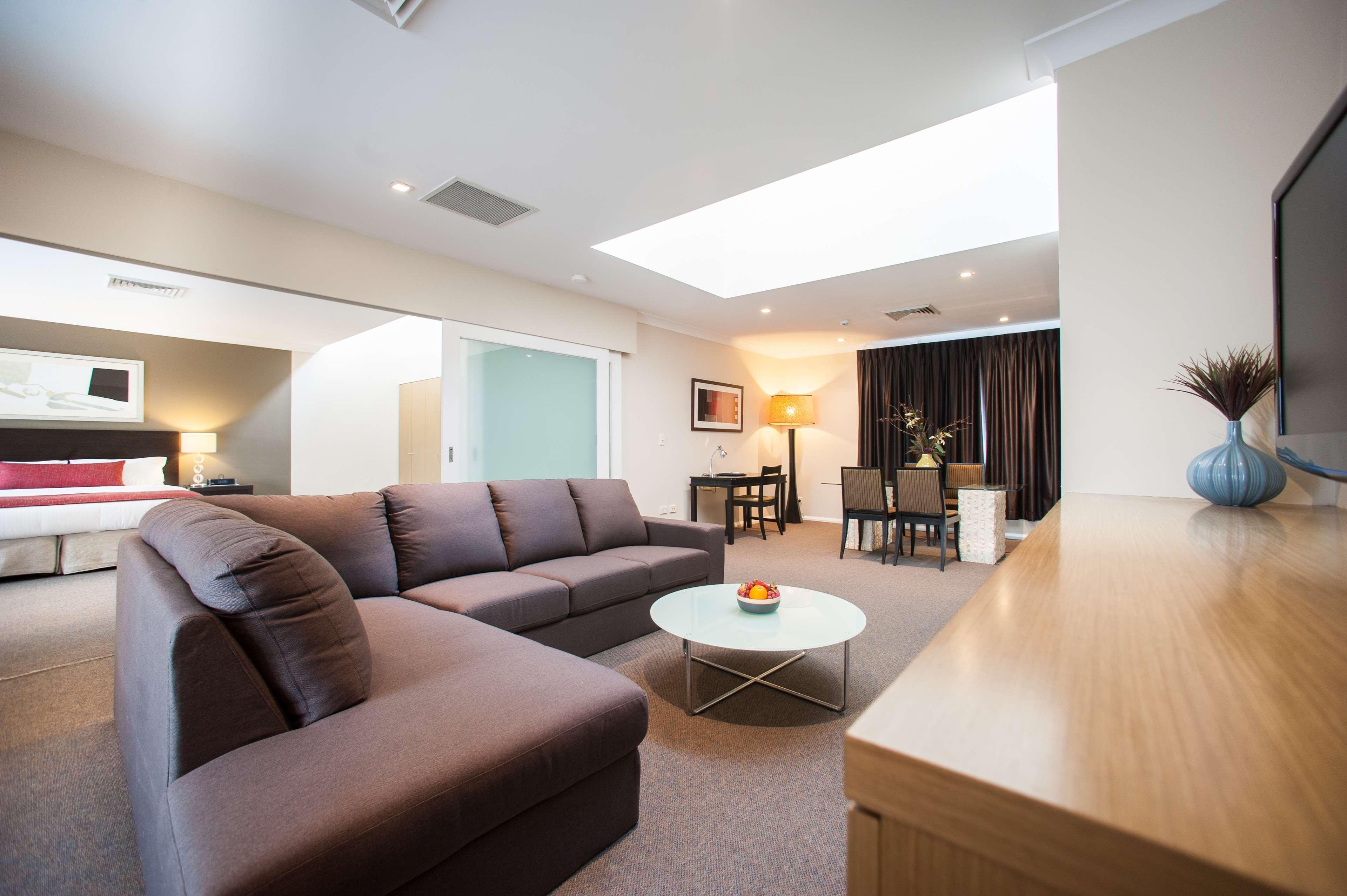 Ramada Hotel & Suites By Wyndham Cabramatta Εξωτερικό φωτογραφία