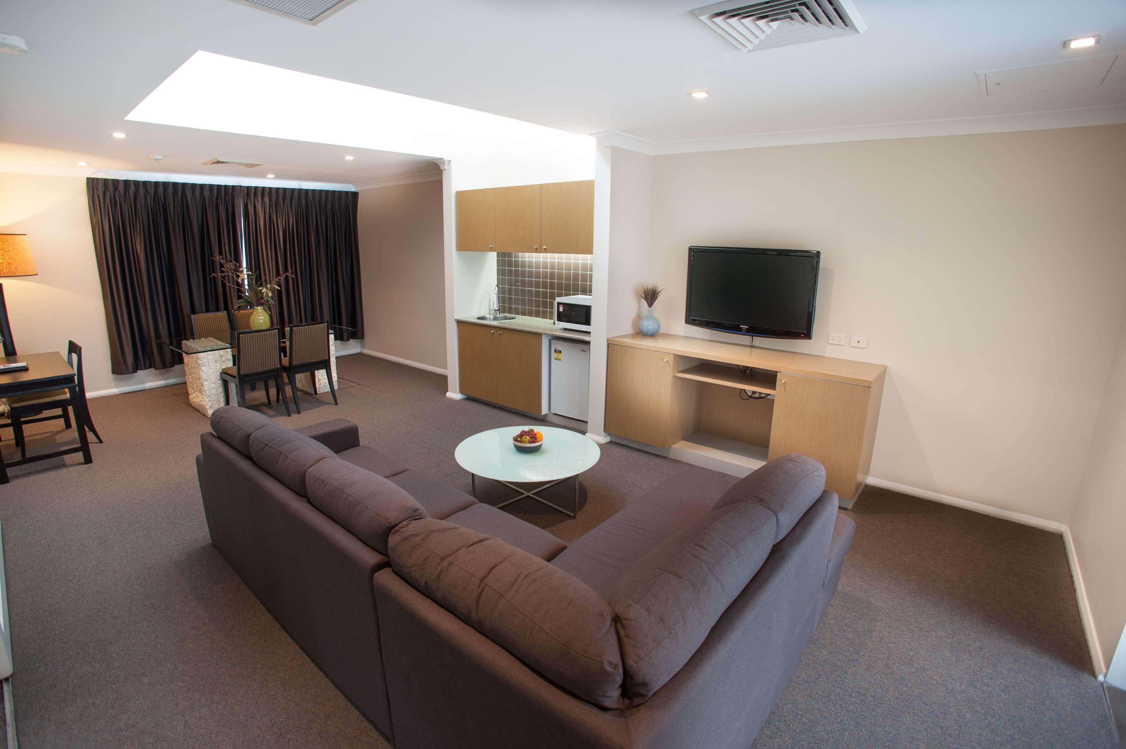 Ramada Hotel & Suites By Wyndham Cabramatta Εξωτερικό φωτογραφία