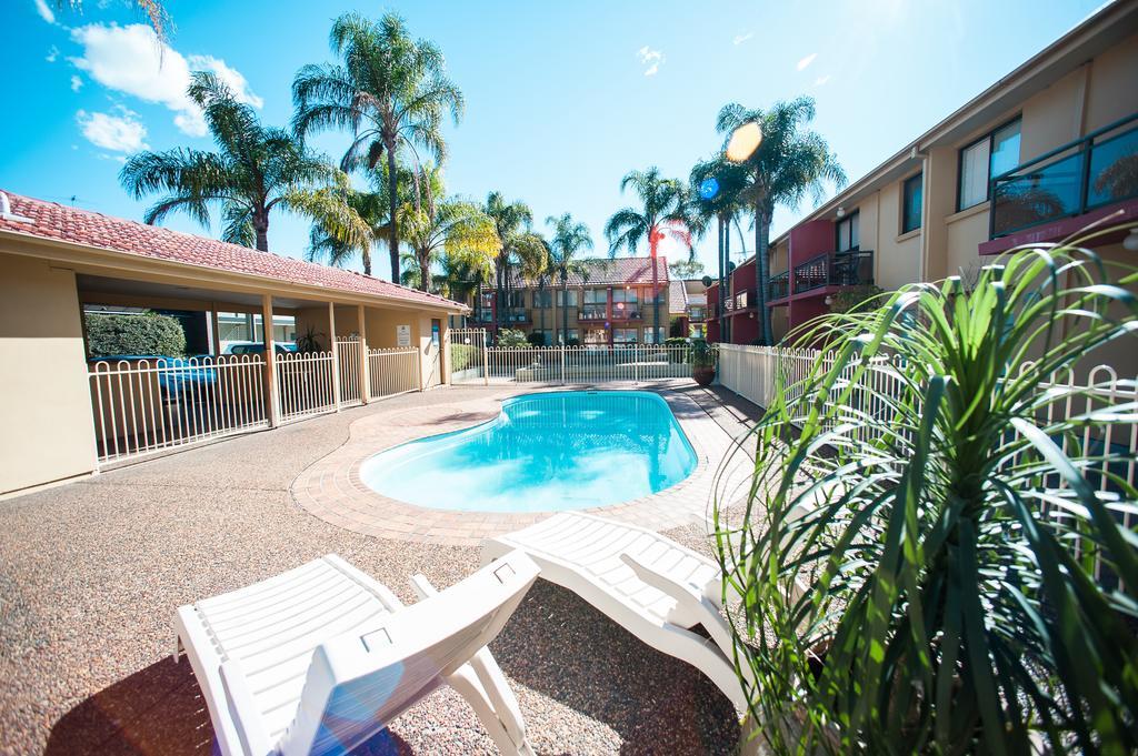 Ramada Hotel & Suites By Wyndham Cabramatta Εξωτερικό φωτογραφία